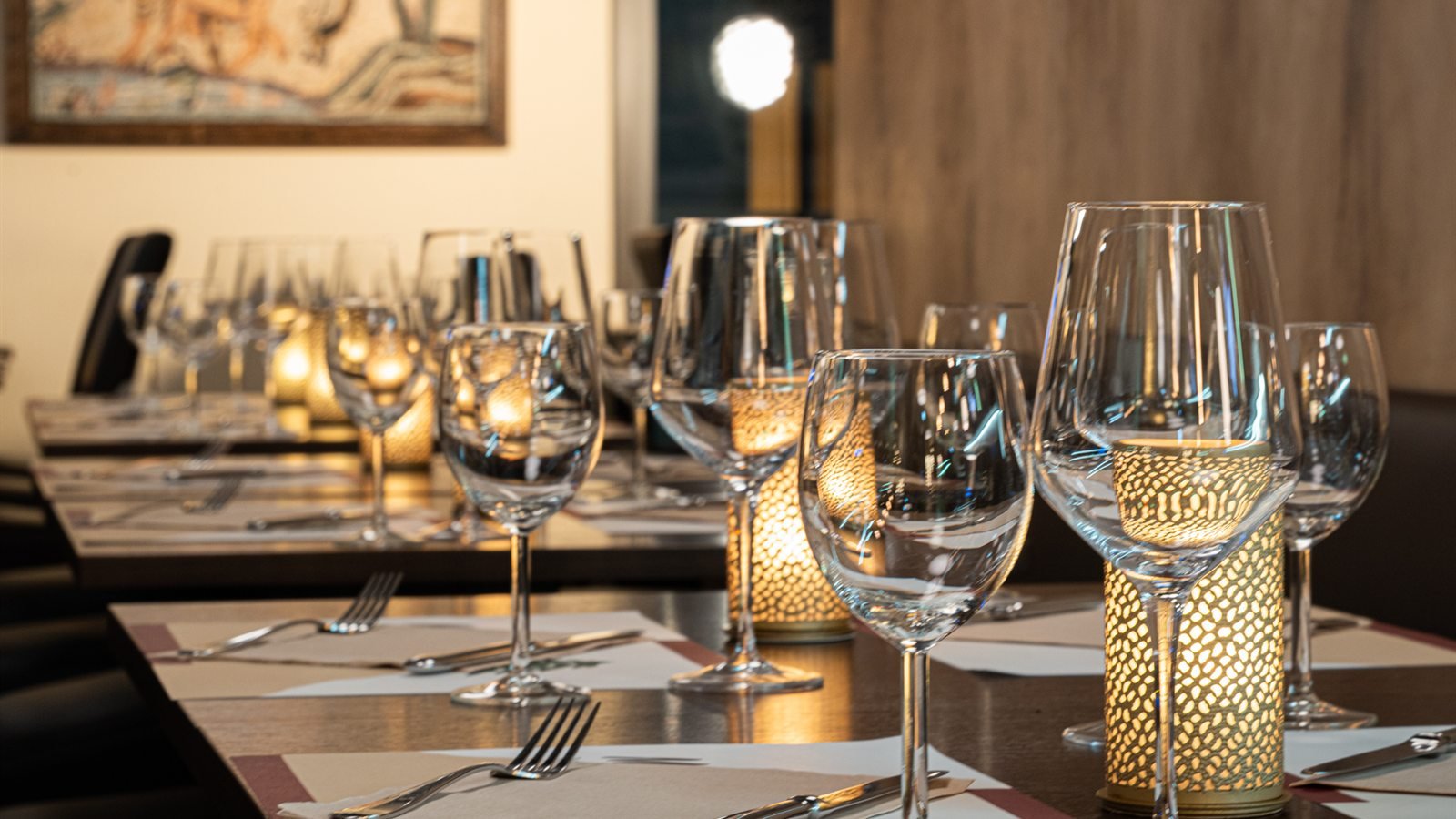 Gedeckter Tisch im Restaurant Mont Liban Breitenrain